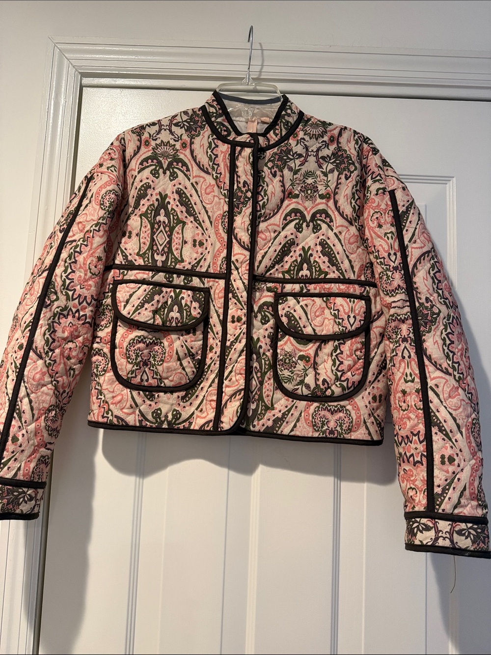 NWT Quilted Pink Paisley Cropped Blazer Brown Trim Hidden Front Button Close M